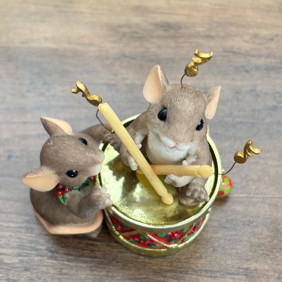 CHARMING TAILS Fitz & Floyd ENJOY THE HOLIDAY BEAT Mice Drums Figurine 87/170 - Picture 2 of 9